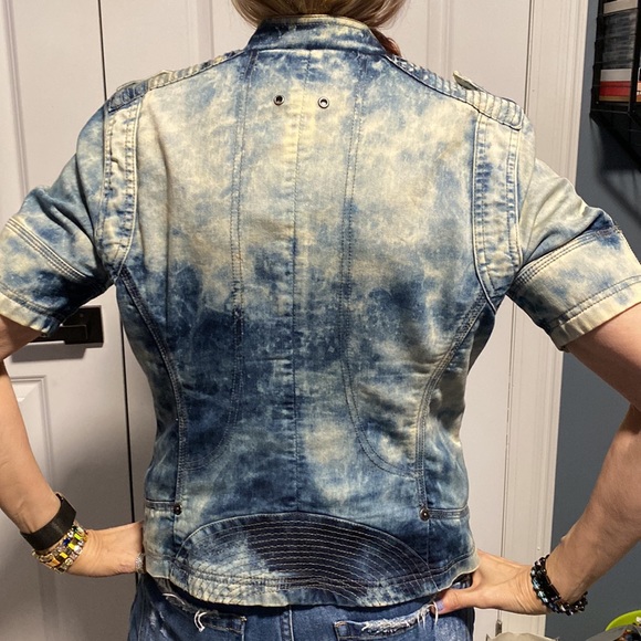 Fantastic retro acid wash or tie dye look guess short sleeve jean jacket size L - Picture 13 of 16